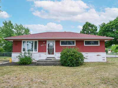 8623 W Mill ROAD