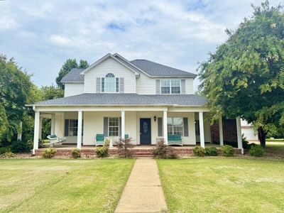 143 Angus Dr