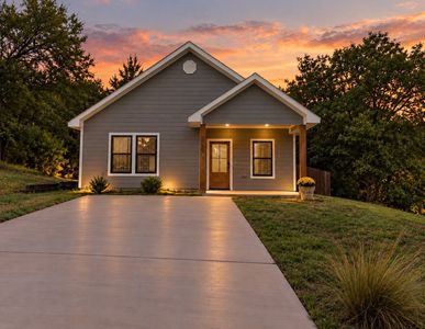 Property at 225 E Washington St, Denison, TX