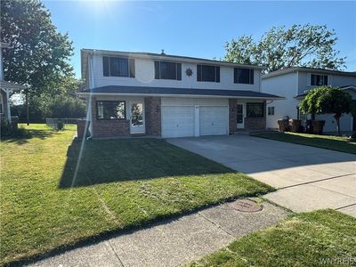40 Sebring Dr