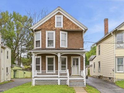 10 Nelson St