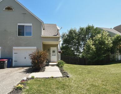 2549 Malmquist Ave