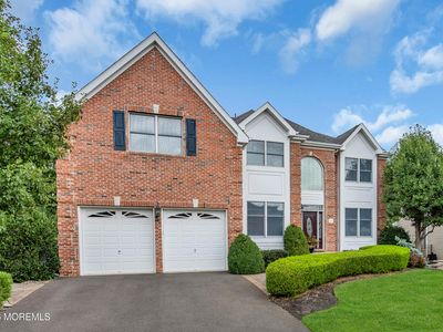 15 Lippincott Drive