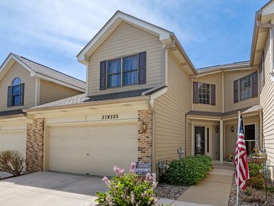 27W225 Ash Ct