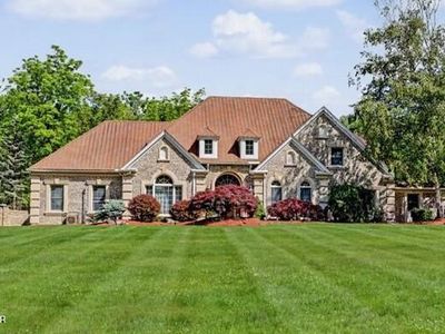 2134 Fox Run Rd
