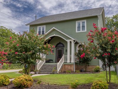 1100 S Greenwood Ave