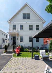 994 Shippan Avenue #B