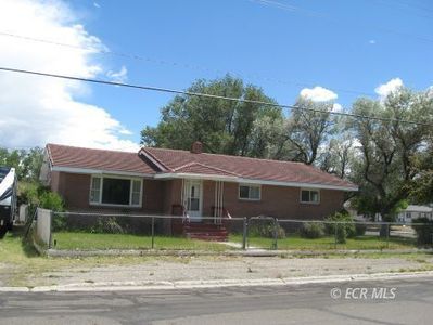 1112 Ruby Ave