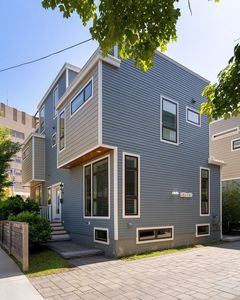 88 Highland Ave