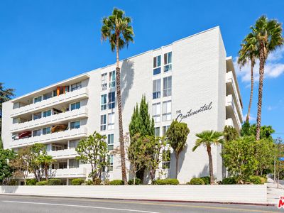7309 Franklin Ave APT 205