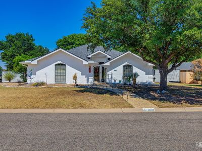5838 Manchester Ln