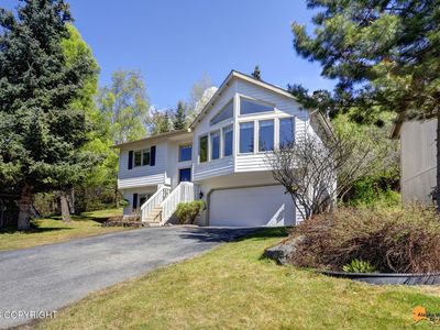 9845 Reliance Dr