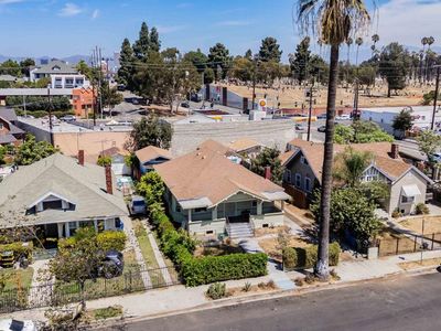 Property at 1915 Cordova St, Los Angeles, CA