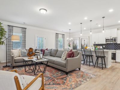 8215 Harbour Chase Loop