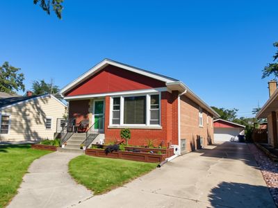 9341 S Menard Ave