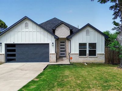 3208 NW 31st St
