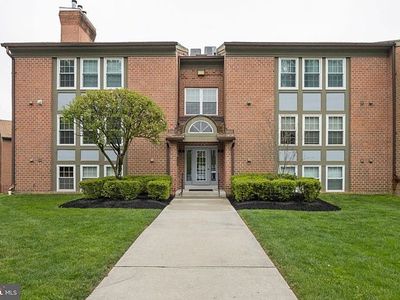 7 Pipe Hill Ct #7B