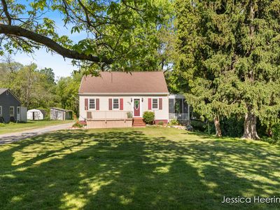 475 Northland Ct NE