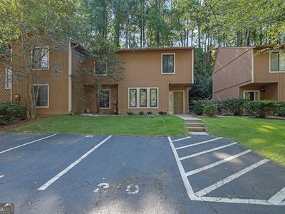 878 Lake Hollow Blvd SW