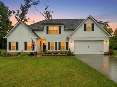 211 Diamond Pl