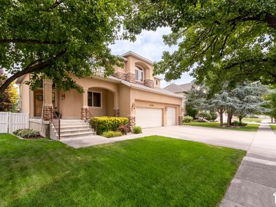 1208 W Saddle Bluff Dr