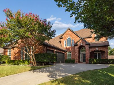 2713 Greenview Dr