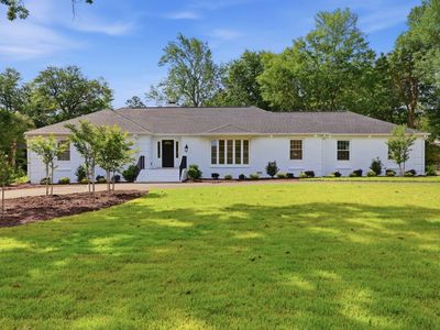 9404 Cove Dr.