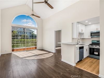 5620 Yolanda Ave APT 214
