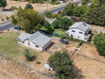 3203 E Collier Rd