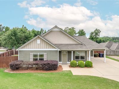 2469 Waterstone Cir