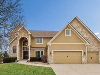 15701 Brookshire Dr