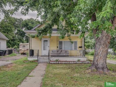 2414 Larimore Ave