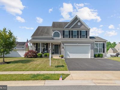 126 E Brook Dr