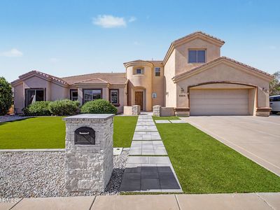 4550 E PRINCESS Drive
