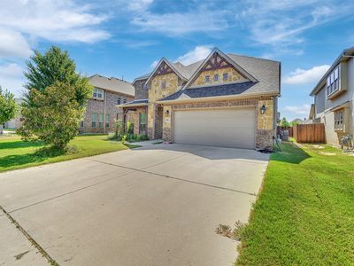 2743 Chimney Rock Rd