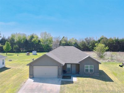 384 Western Hills Dr