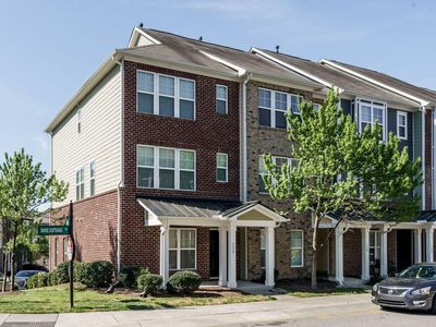 332 Dove Cottage Ln