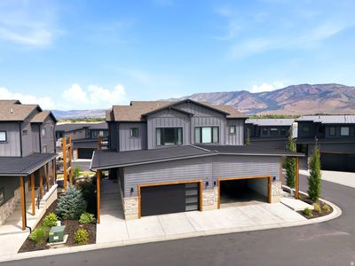 6366 E Edgewater Ln