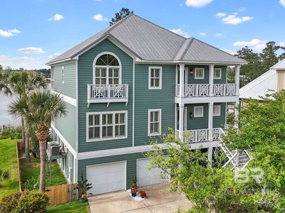 18171 Dancing Water Ln