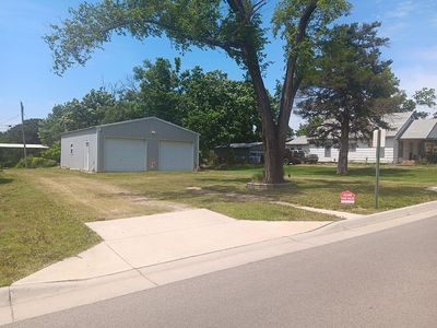 1510 N Main St
