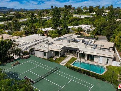 1836 Loma Vista Dr