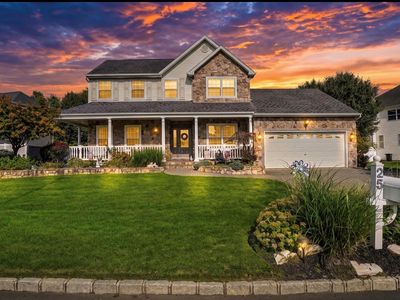 25 Laurel Lane