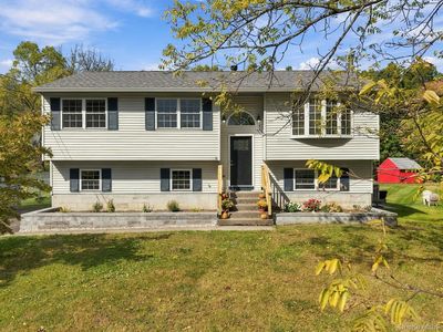 611 N Elting Corners Road