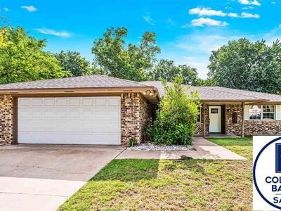 2304 NE Village Dr
