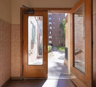 Property at 1515 Metropolitan Ave APT 6F, Bronx, NY