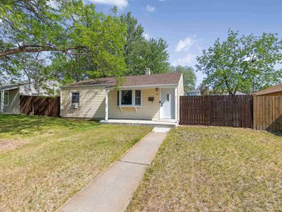8 Saint Andrew St