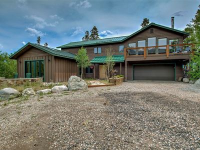 1139 Emerald Road