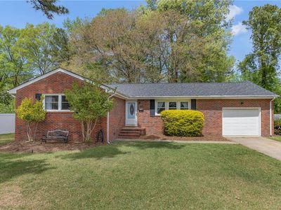 62 Rexford Dr