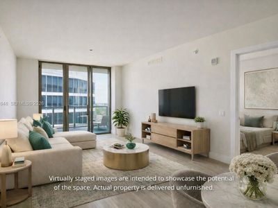 2960 NE 207th St #704