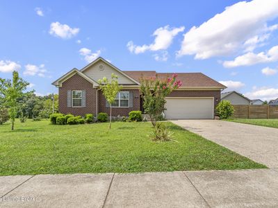 Property at 112 Gentry Crossings Blvd, Mount Washington, KY